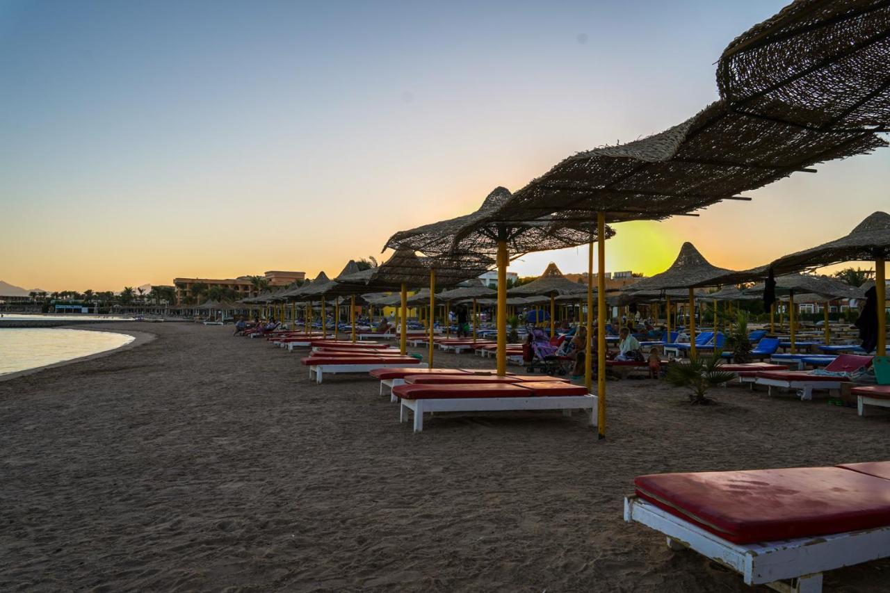 Andalusia Blue Beach Hurghada Exterior photo